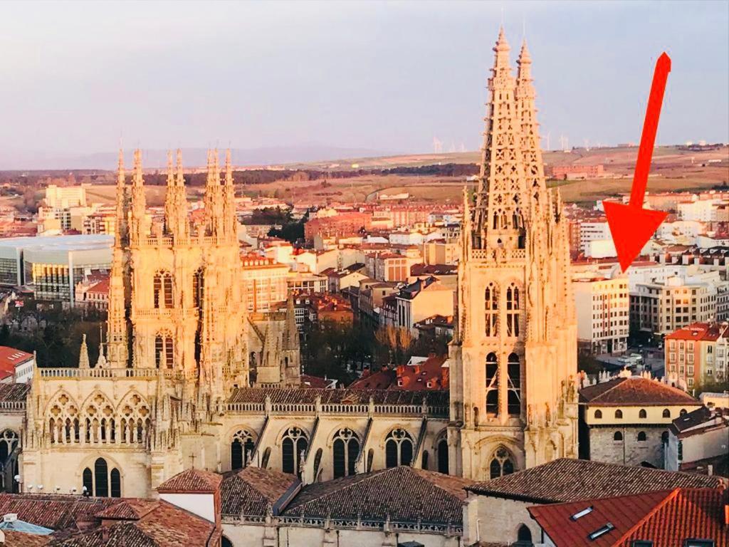 Apartamento VIENDO LA CATEDRAL desde Plaza Vega Burgo Exterior foto